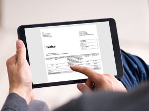 automating accounts receivable support electronic invoices that cut down delivery times and postage costs